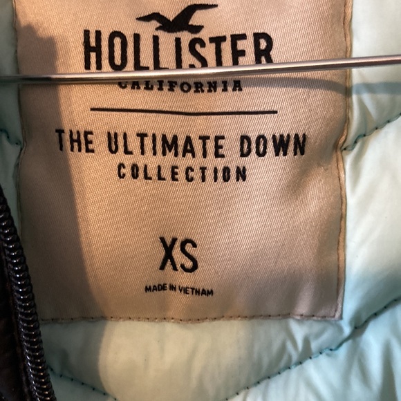 Hollister down jacket - Picture 2 of 3